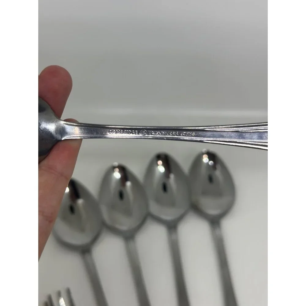 VTG Ambridge‎ Stainless Flatware Set of 12 | Classic Pattern Silverware USA Made